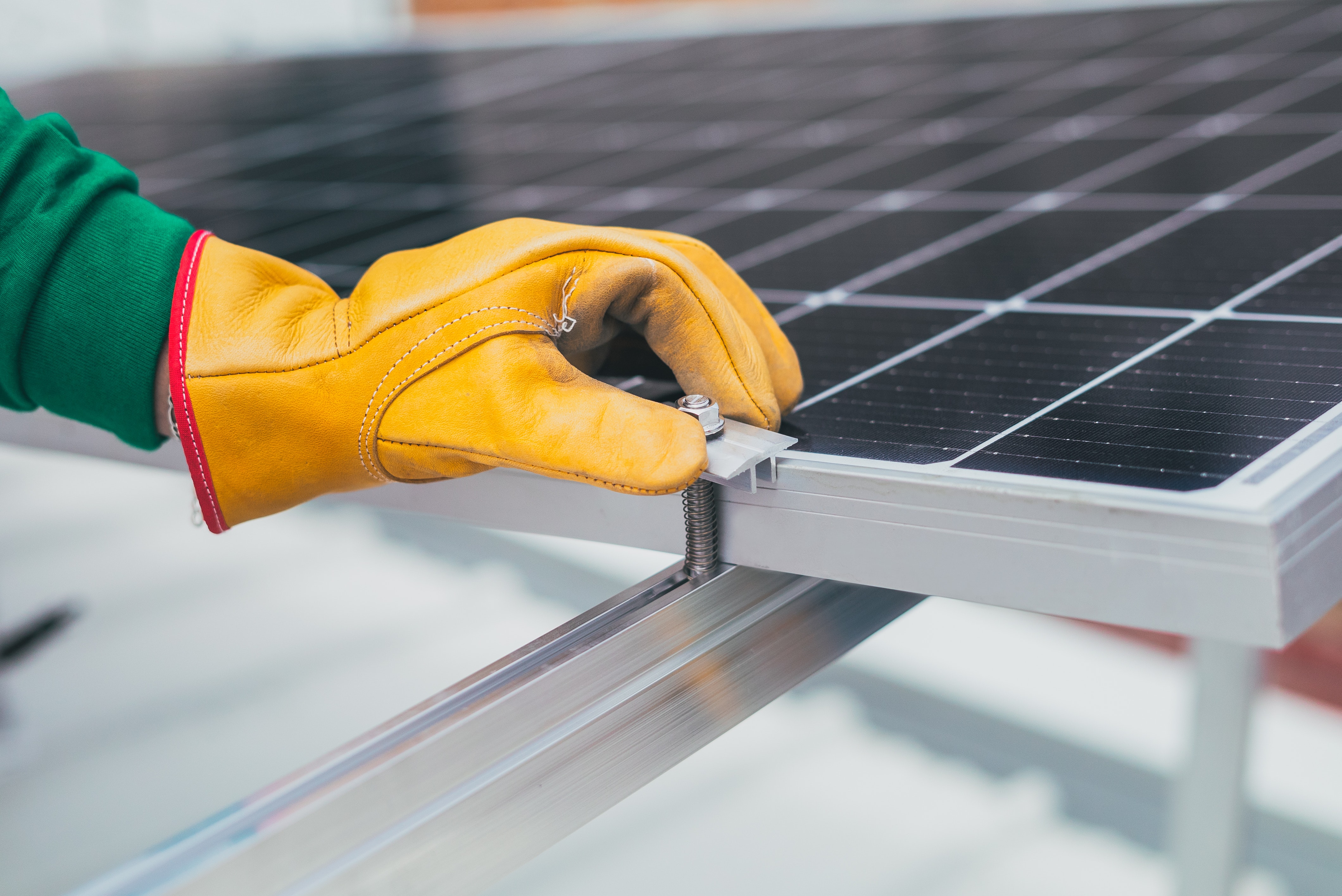 How Reliable are Solar Panels? Can We Trust These Green Energy Solutions